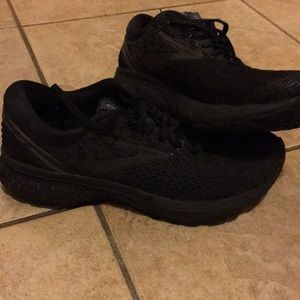Brooks Ghost 11